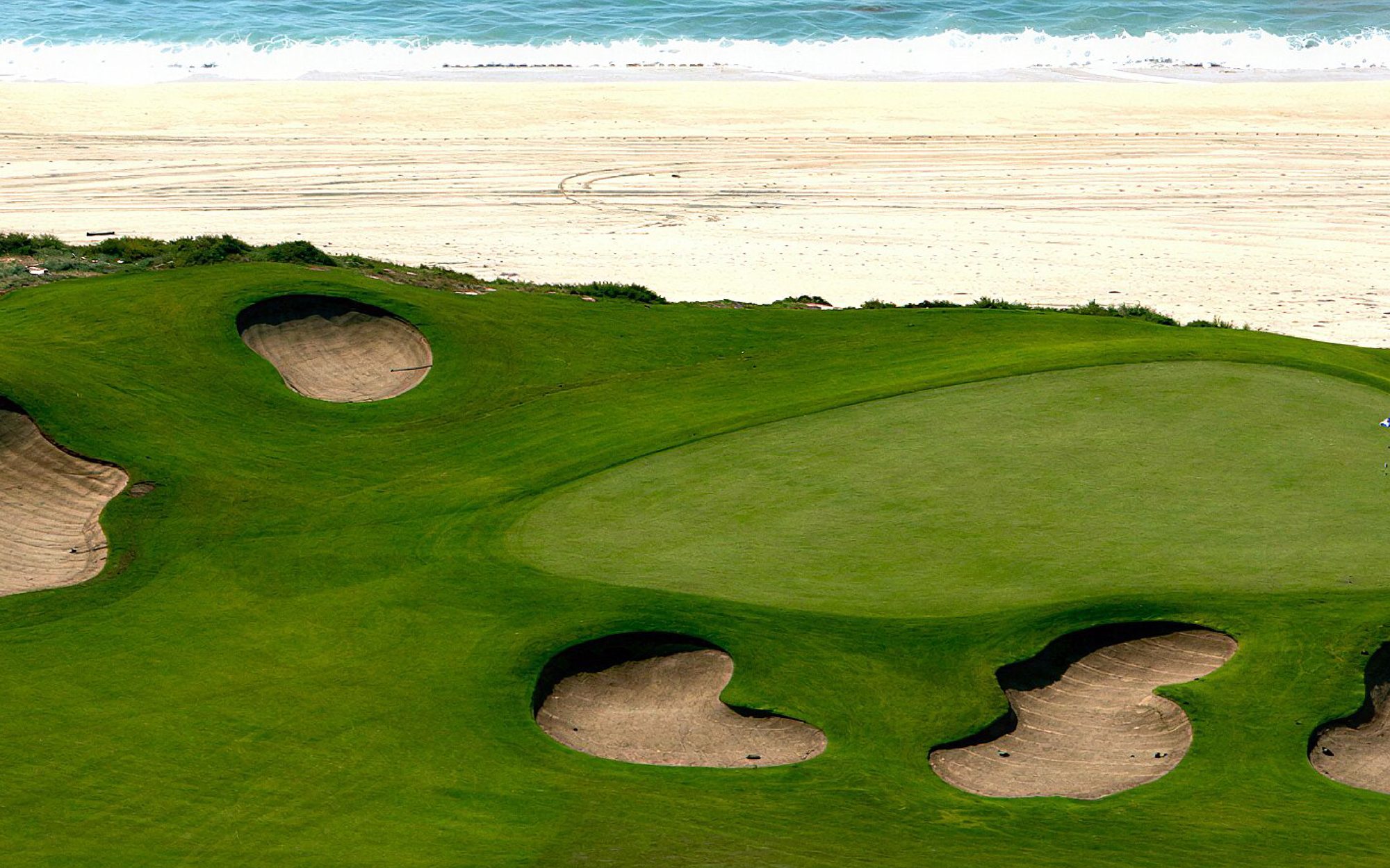 Puerto Los Cabos junto a la playa