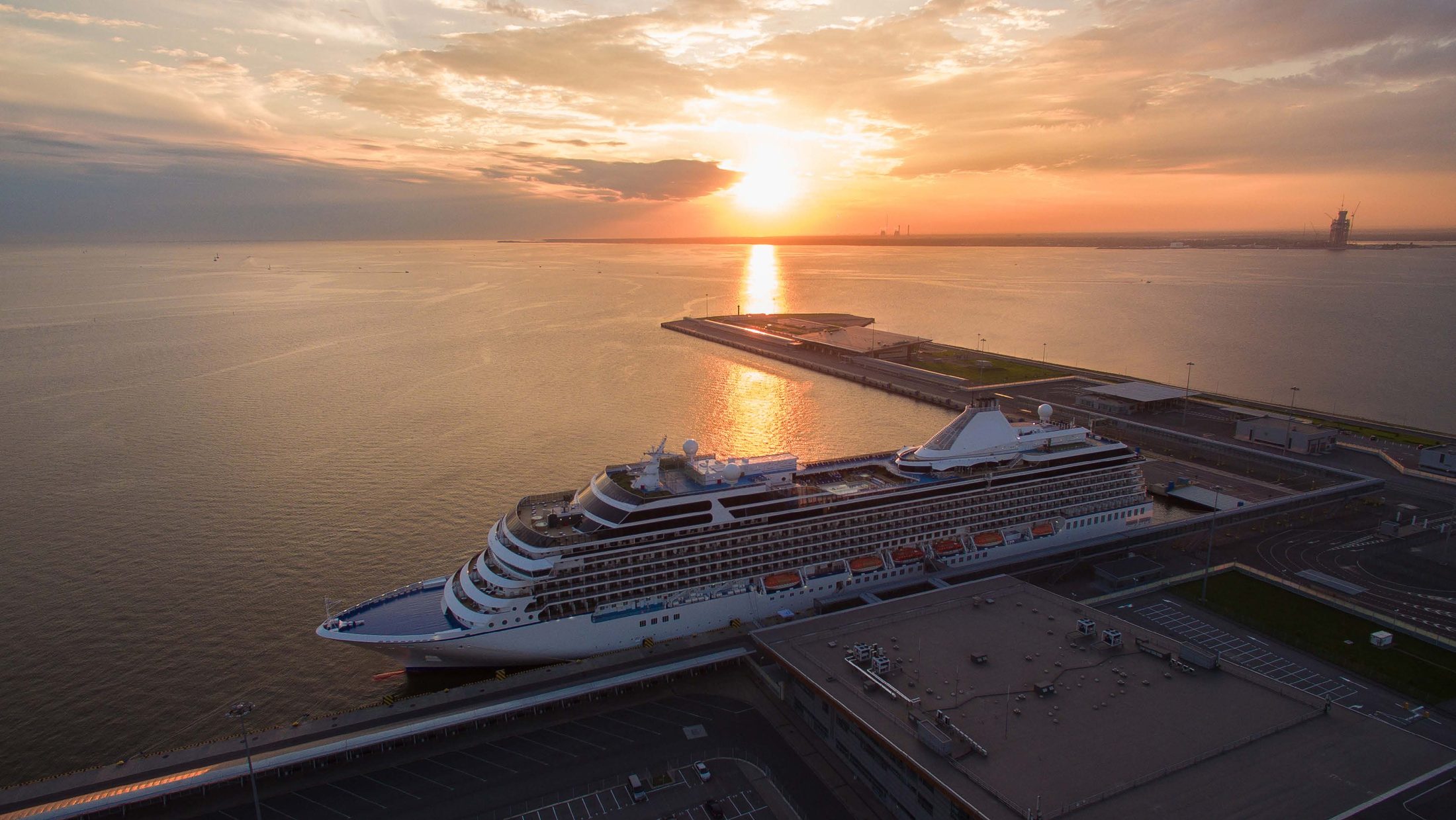 Cruises by LeGrand